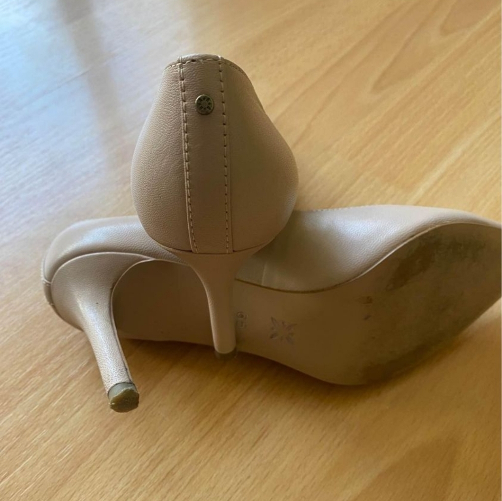 Beige Heels - Picture 2 of 3